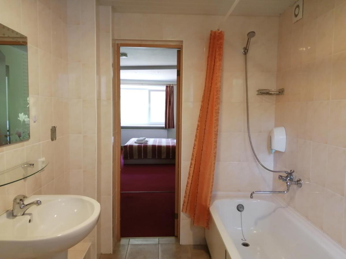 Idile Bed & Breakfast - Visaginas Luaran gambar