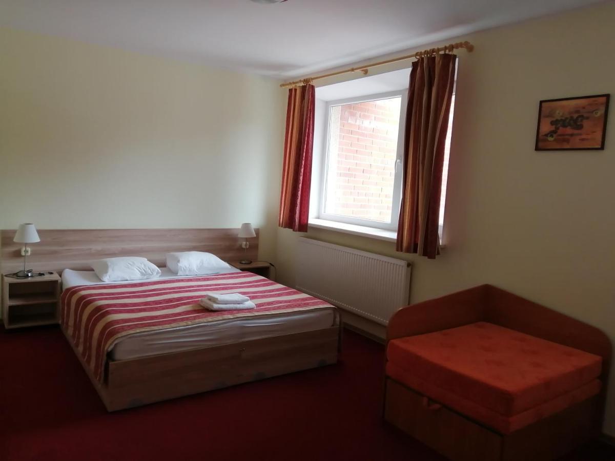 Idile Bed & Breakfast - Visaginas Luaran gambar